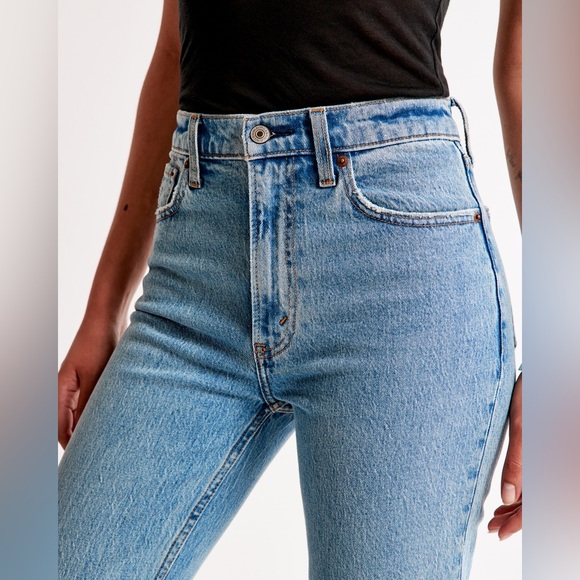 Abercrombie & Fitch The 70s Vintage Flare Ultra High Rise Jeans Size 26 (2r) - Picture 6 of 10